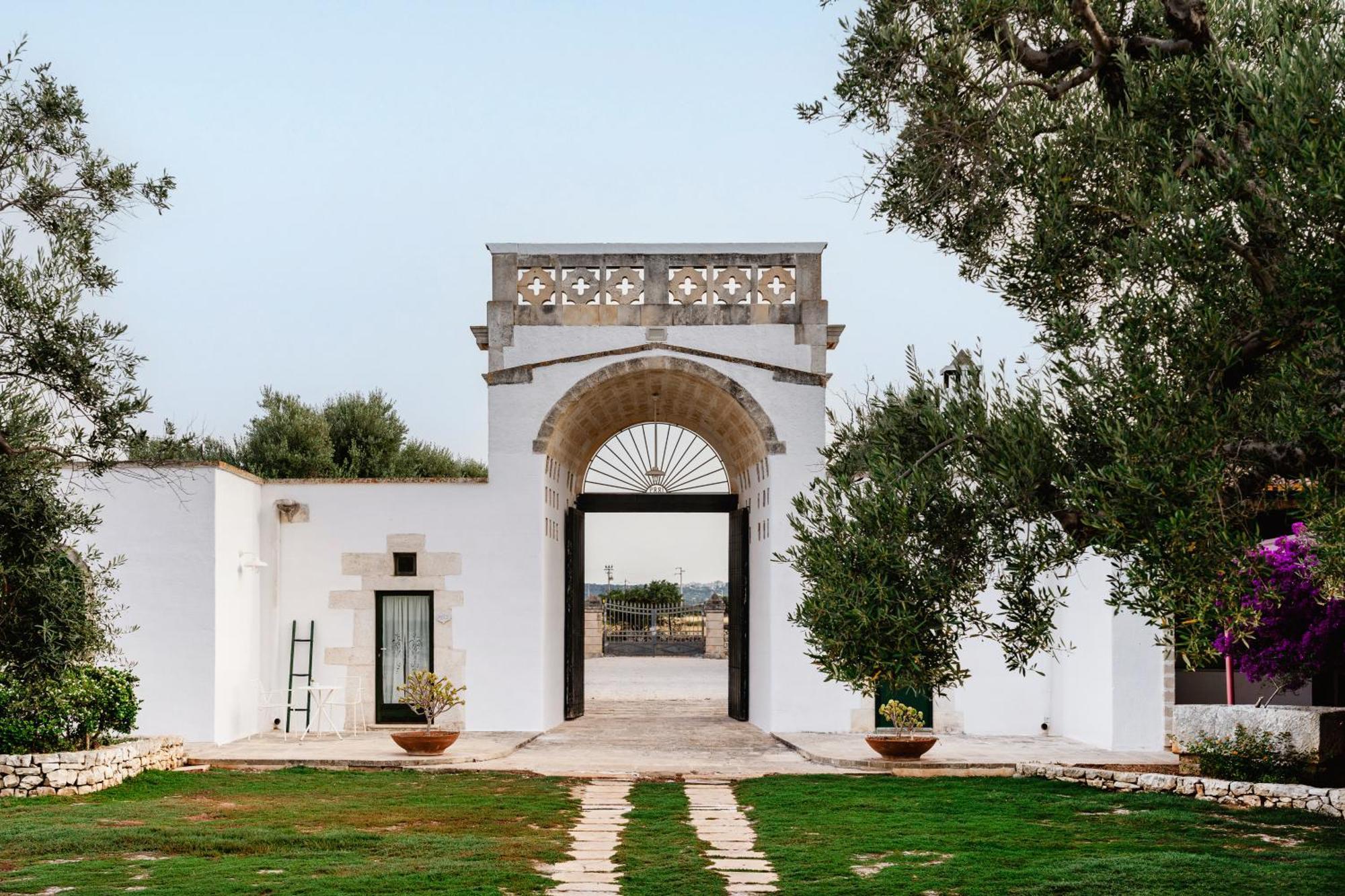 Bed and Breakfast Masseria Gorgognolo à Ostuni Extérieur photo